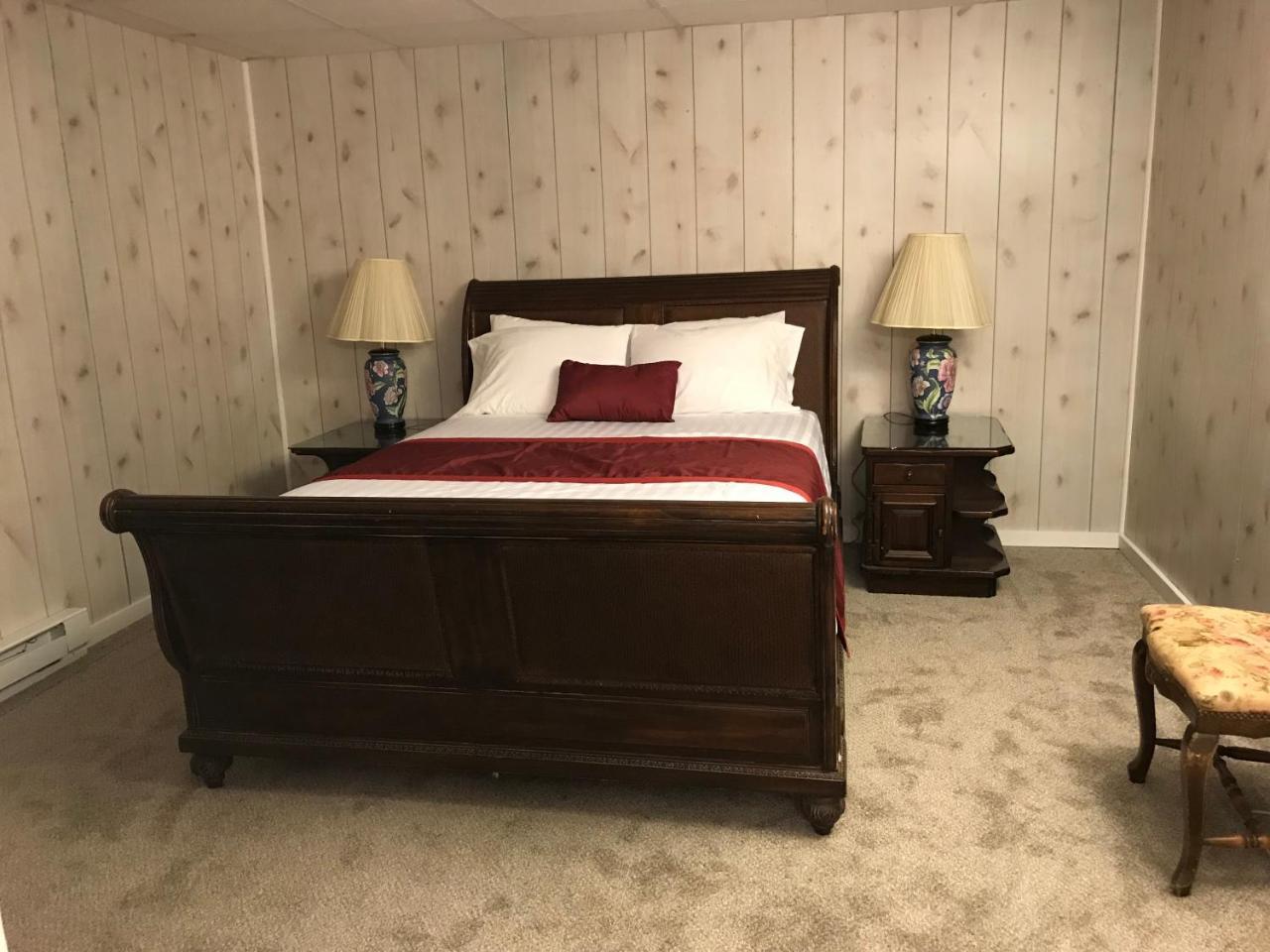 Hillsdale Holiday House Motel מראה חיצוני תמונה